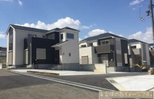【大和高田市曽大根　新築一戸建て　全3区画！】外観写真