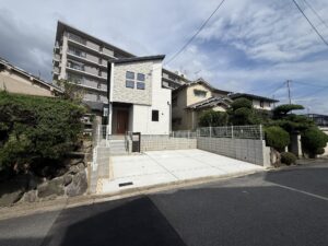 【奈良市南京終町5丁目　新築一戸建て　限定1区画！】外観写真