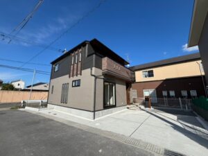 【奈良市南新町　新築一戸建て　限定3区画！】外観写真